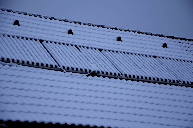 Roof Heating Cable Installation